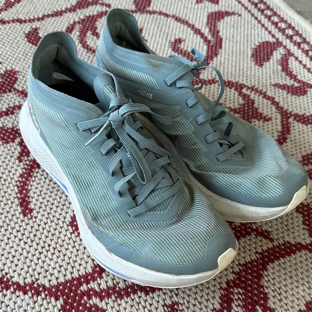 Salomon Pantasm Sneakers